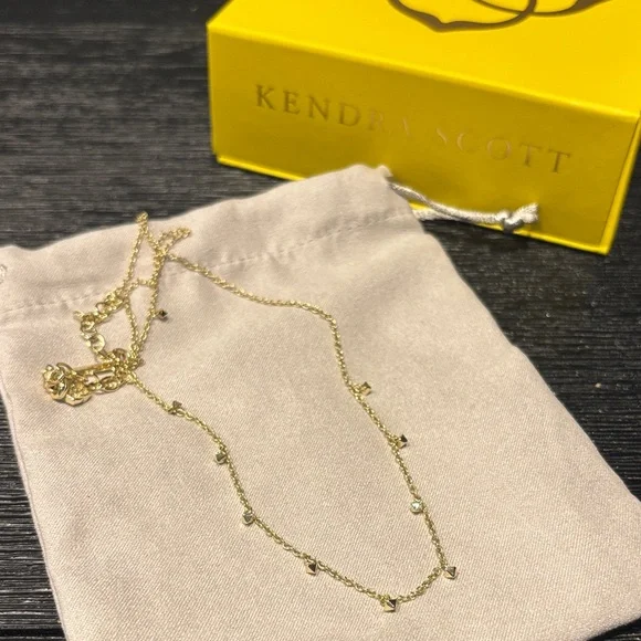 Kendra Scott Gold Necklace with Subtle Accents - Picture 1 of 4